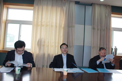 山东省科协党组书记王春秋视察咨询中心工作